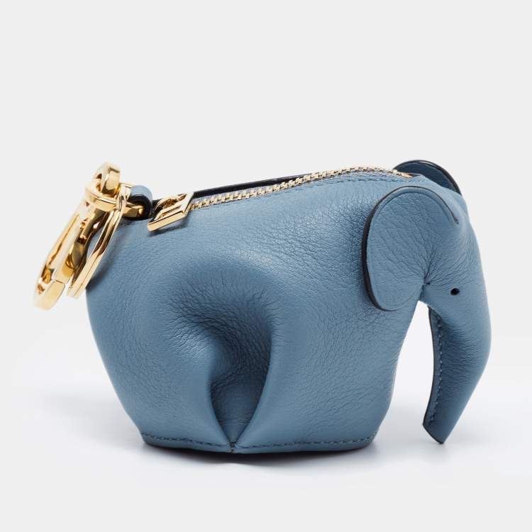 مملوكة مسبقًا Loewe Blue Leather Elephant Purse Bag Charm
