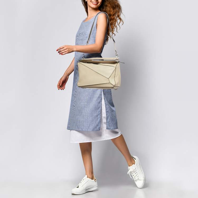 Pre Owned Loewe Beige Leather Medium Puzzle Shoulder Bag