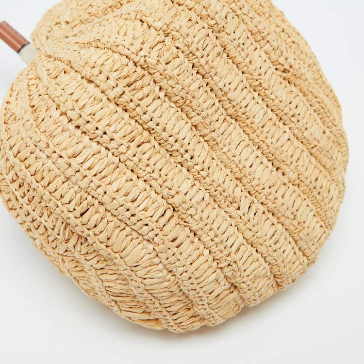 مملوكة مسبقًا Loewe Beige/Brown Raffia and Leather Moon Shell Crossbody Bag