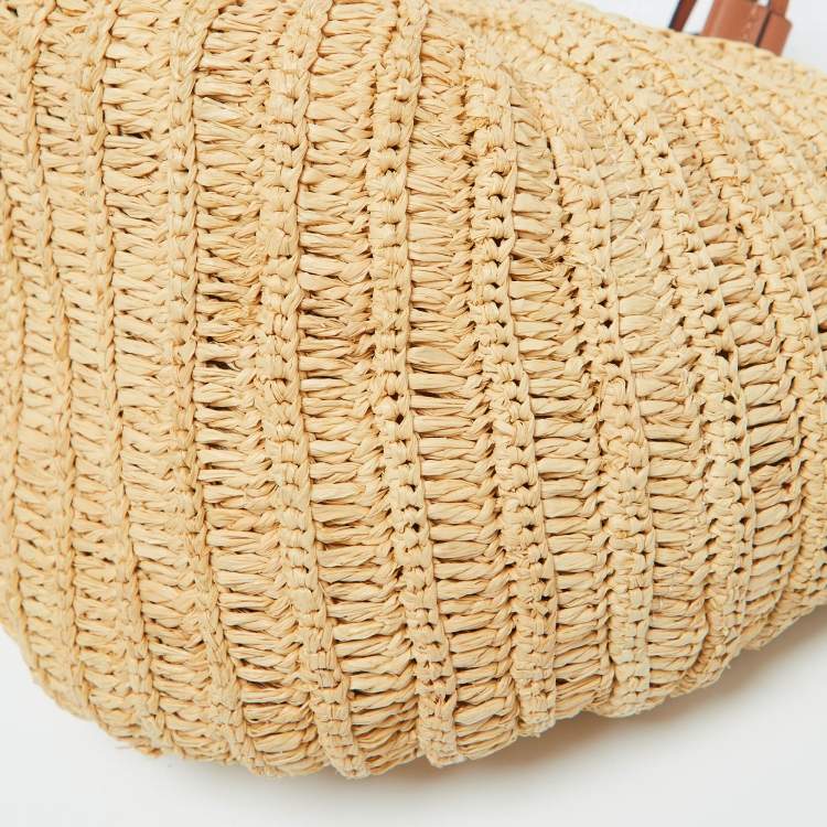 مملوكة مسبقًا Loewe Beige/Brown Raffia and Leather Moon Shell Crossbody Bag