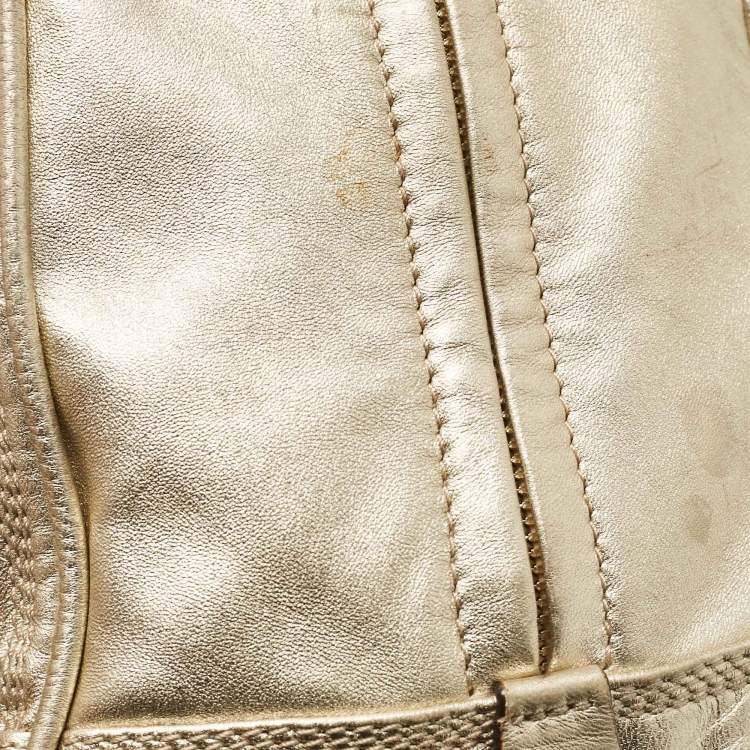 Pre Owned Loewe Gold Leather Amazona 36 Satchel