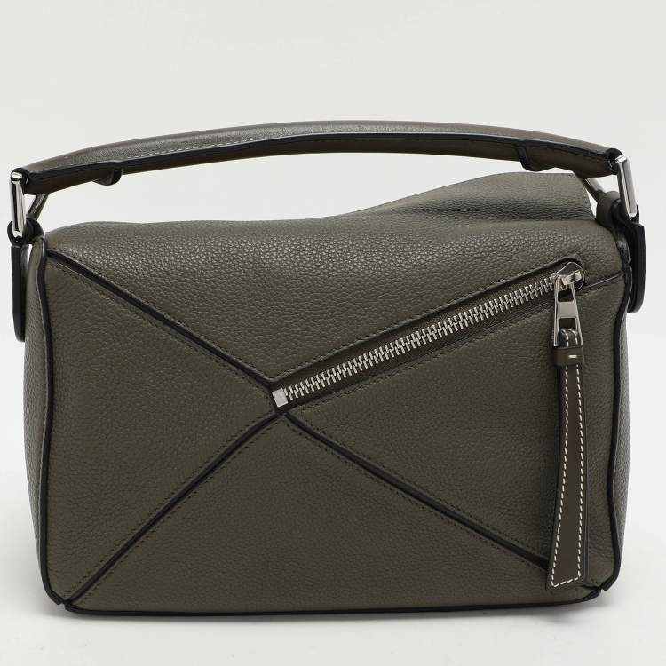 Pre Owned Loewe Olive Green Leather Small Puzzle Shoulder Bag
