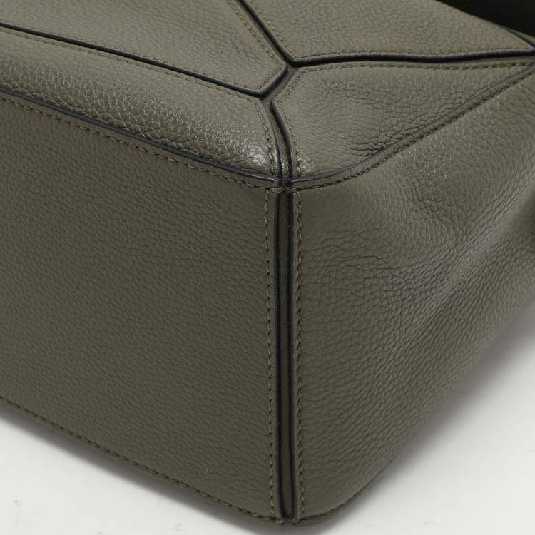 Pre Owned Loewe Olive Green Leather Small Puzzle Shoulder Bag
