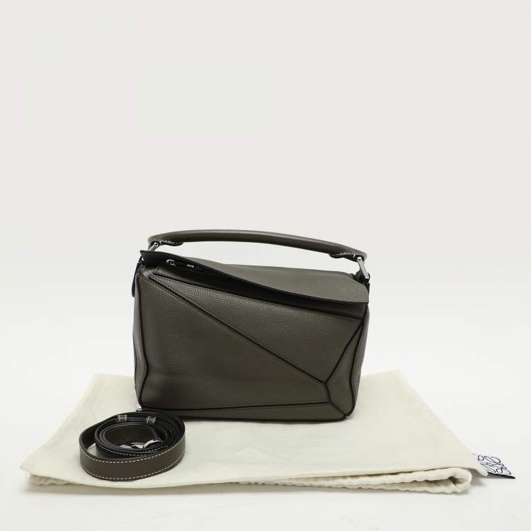 Pre Owned Loewe Olive Green Leather Small Puzzle Shoulder Bag