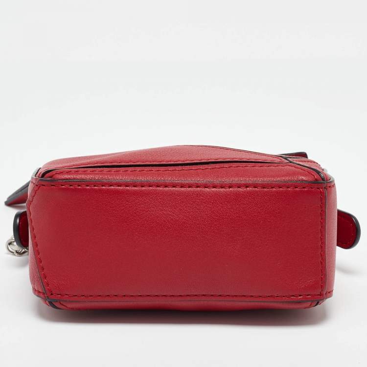 Pre Owned Loewe Red Leather Nano Puzzle Shoulder Bag