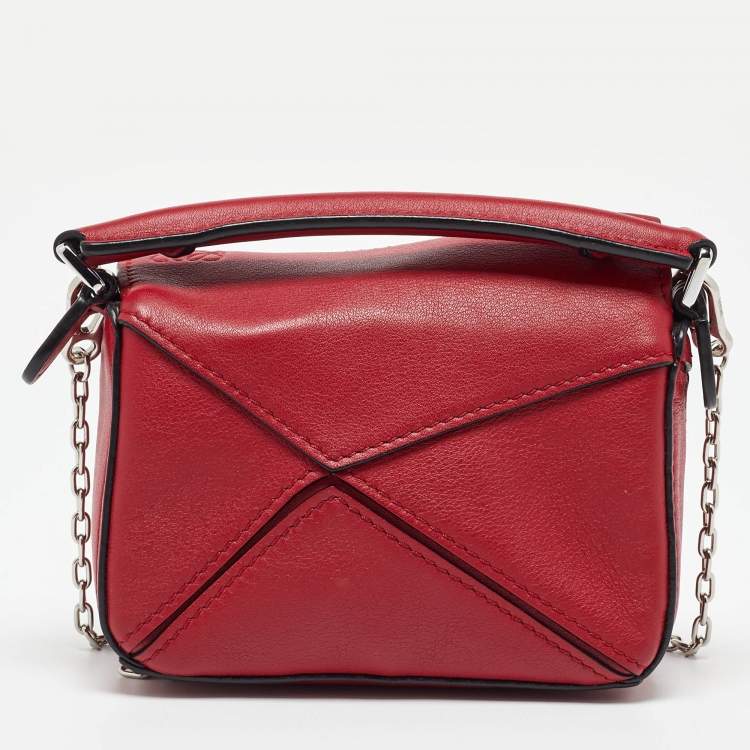 Pre Owned Loewe Red Leather Nano Puzzle Shoulder Bag