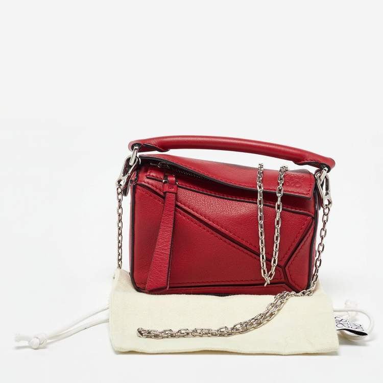 Pre Owned Loewe Red Leather Nano Puzzle Shoulder Bag