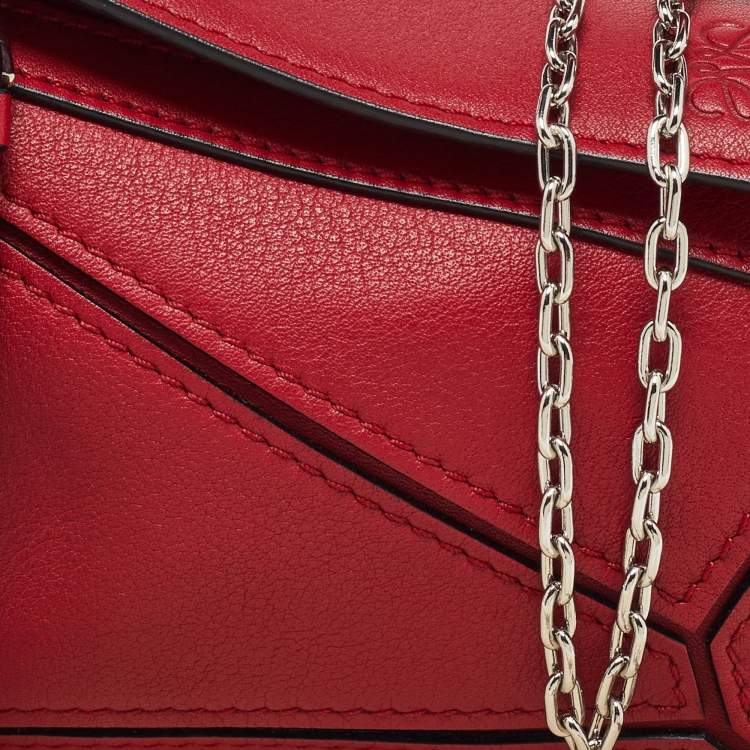 Pre Owned Loewe Red Leather Nano Puzzle Shoulder Bag