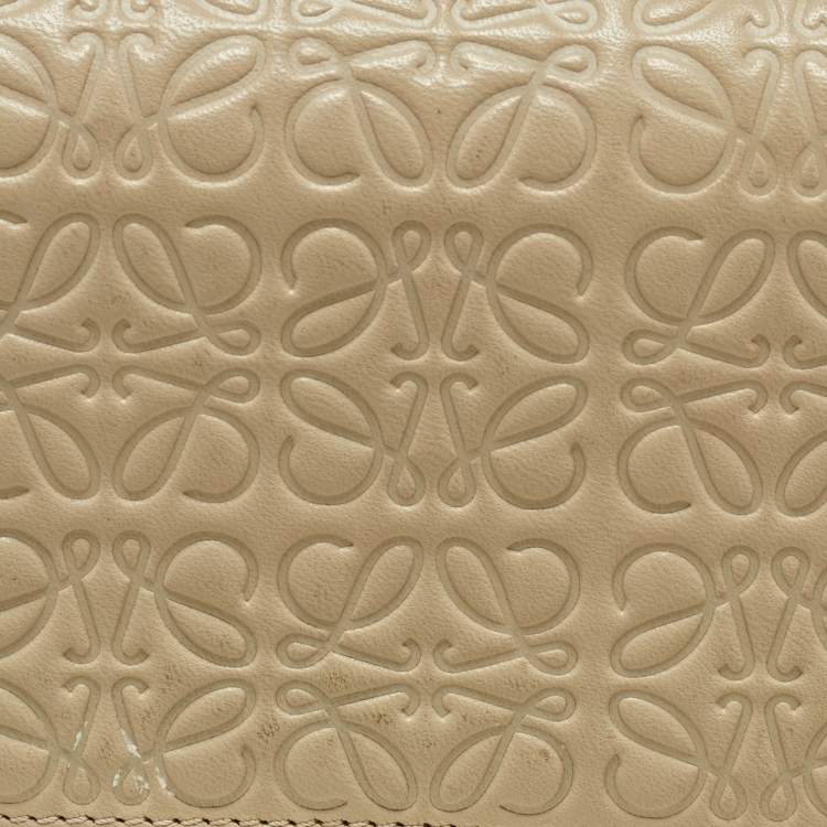Pre Owned Loewe Beige Signature Embossed Leather Compact Wallet