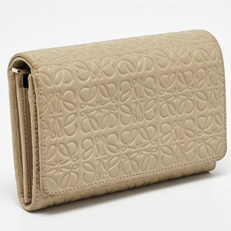 Pre Owned Loewe Beige Signature Embossed Leather Compact Wallet