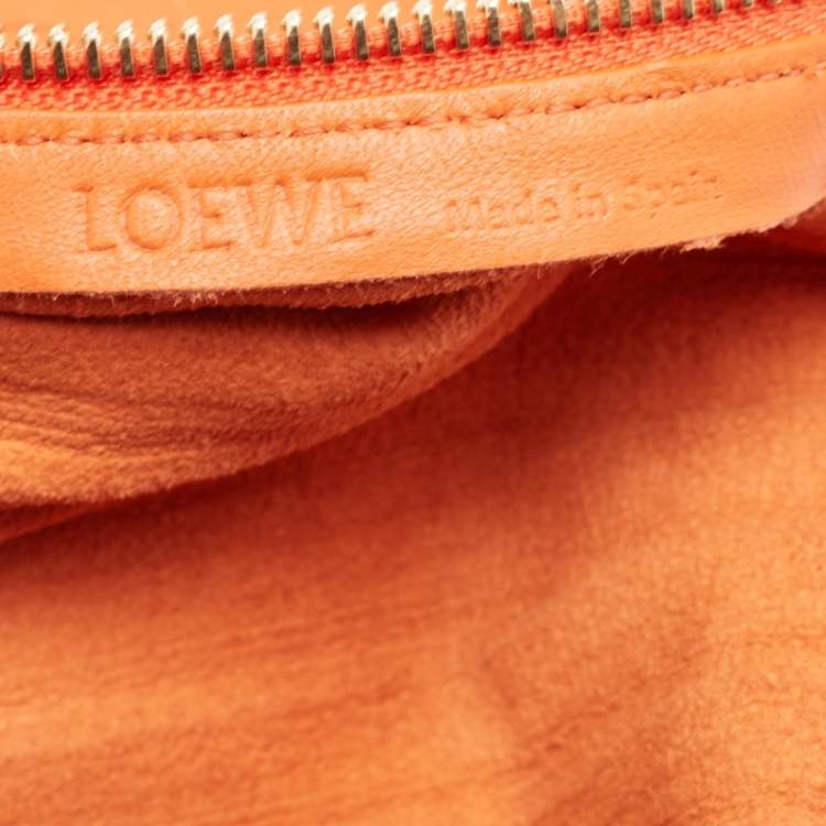 Pre Owned Loewe Orange Leather Pleated Braclet Pouch Bag 