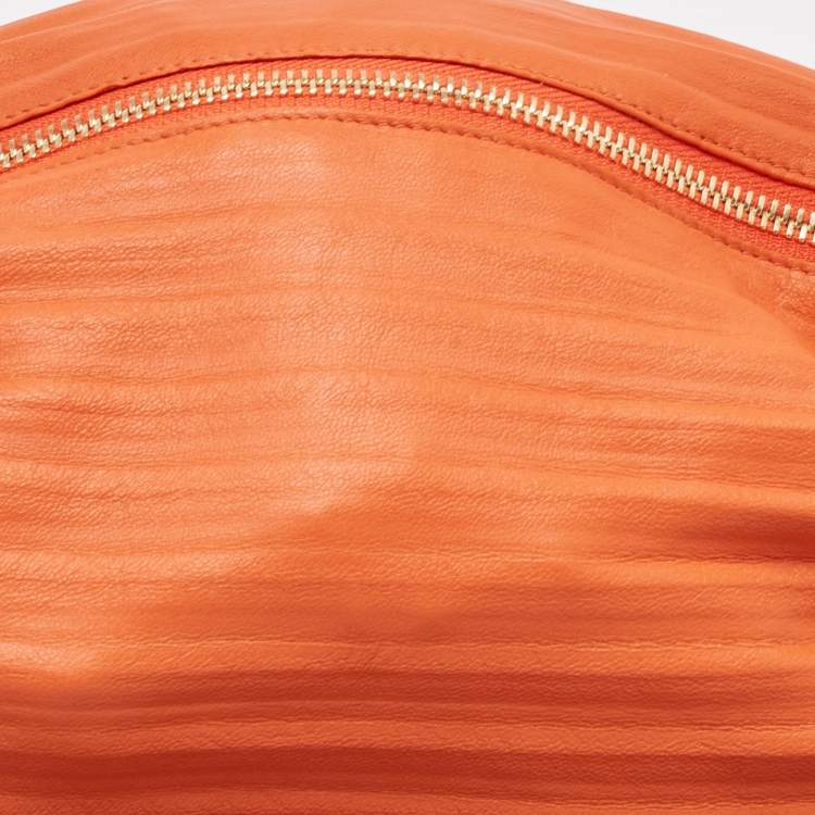 Pre Owned Loewe Orange Leather Pleated Braclet Pouch Bag 