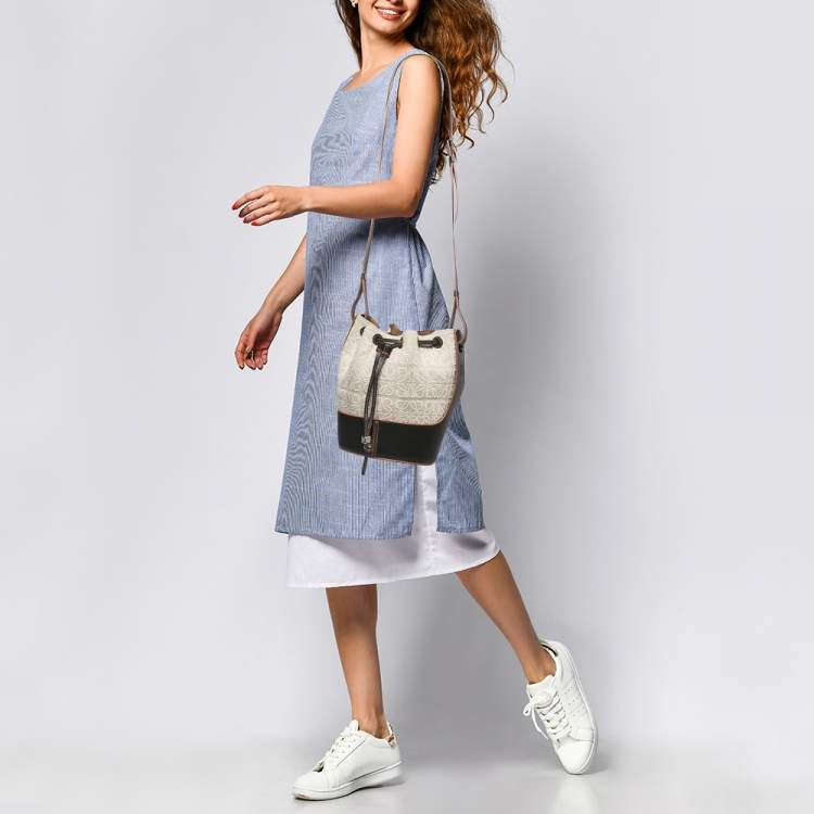 Pre Owned Loewe Beige/Black Anagram Jacquard Canvas and Leather Balloon Bucket Bag