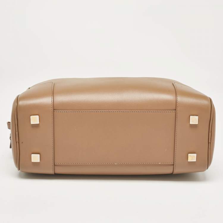 Pre Owned Loewe Beige Leather Amazona 28 Bag