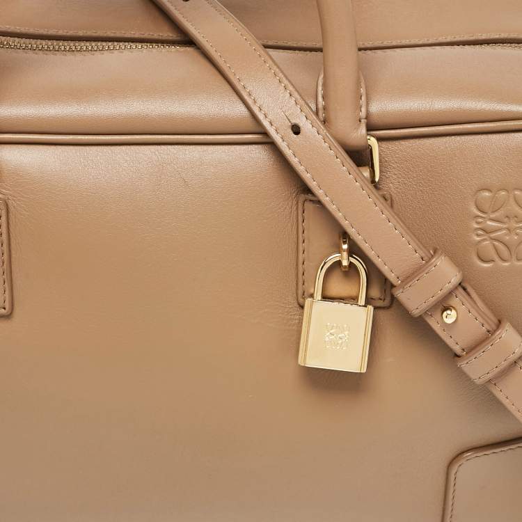 Pre Owned Loewe Beige Leather Amazona 28 Bag