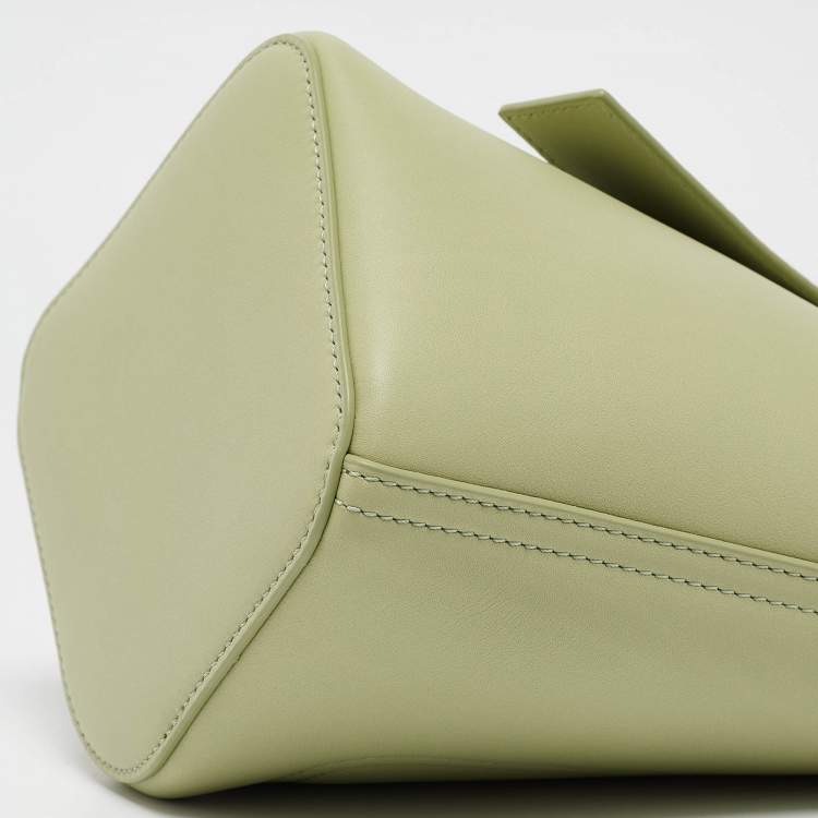 Pre Owned Loewe Light Green Leather Mini Pebble Bucket Bag