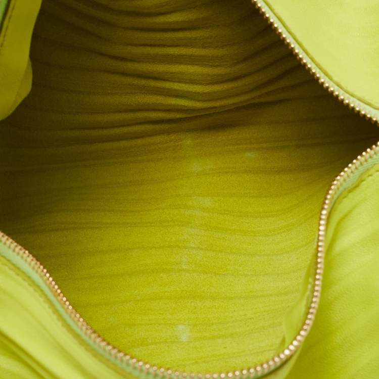 Pre Owned Loewe Lime Green Pleated Leather Bracelet Pouch Bag