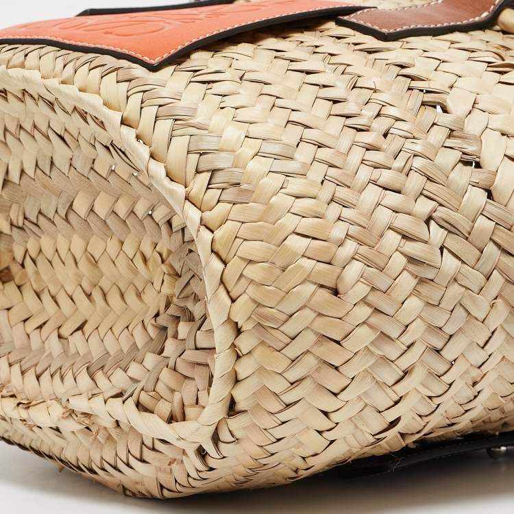 Pre Owned Loewe Brown/Cream Woven Raffia and Leather Basket Bag