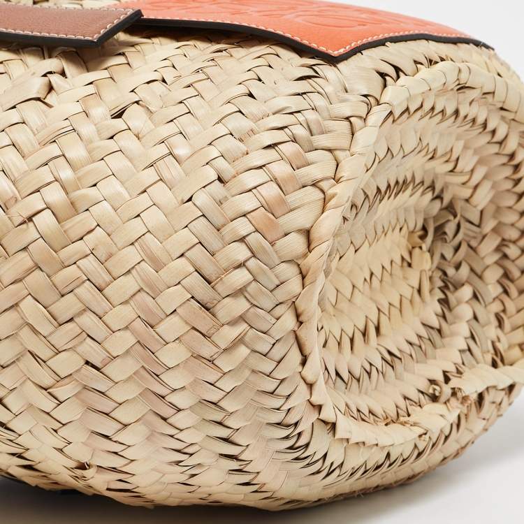 Pre Owned Loewe Brown/Cream Woven Raffia and Leather Basket Bag