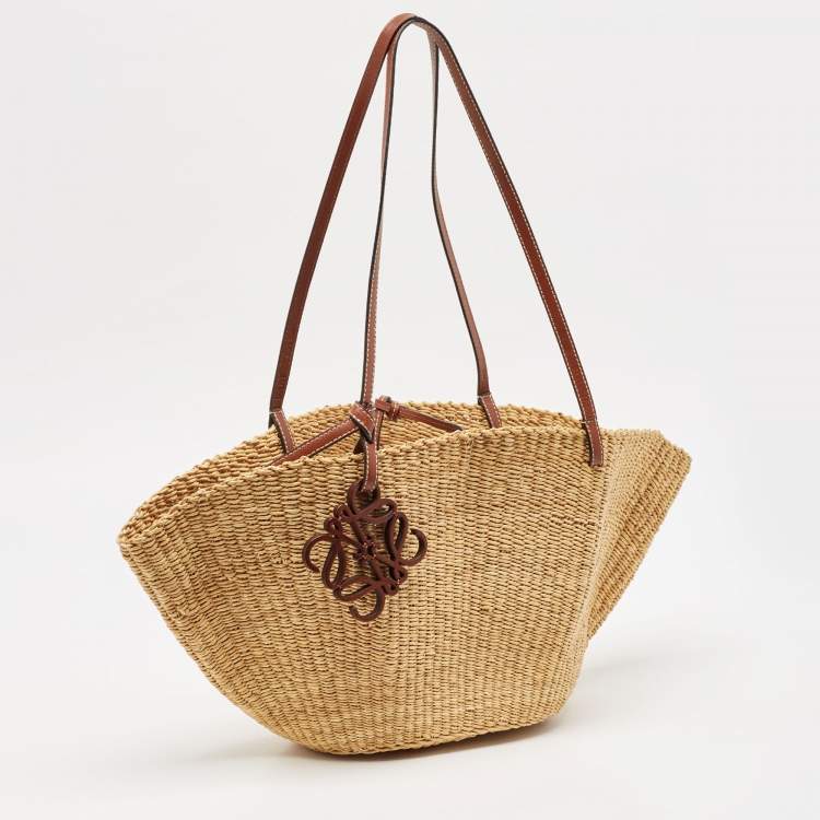 Pre Owned Loewe Brown/Tan Woven Raffia Small Shell Basket Bag