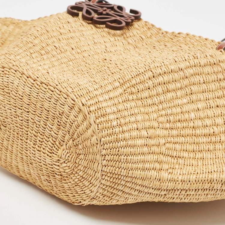 Pre Owned Loewe Brown/Tan Woven Raffia Small Shell Basket Bag