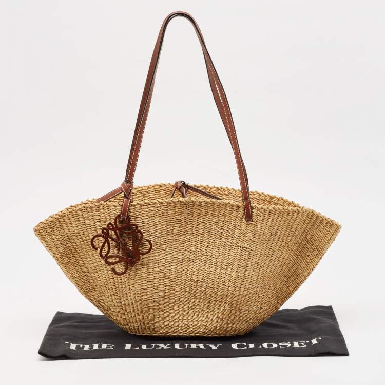Pre Owned Loewe Brown/Tan Woven Raffia Small Shell Basket Bag