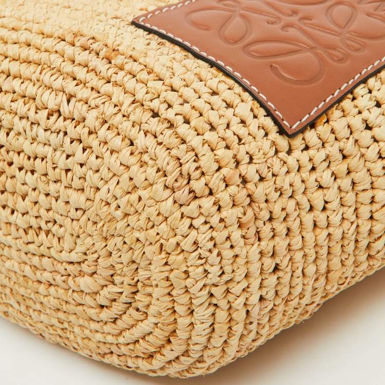 Pre Owned Loewe Beige/Tan Woven Raffia and Leather Slit Pochette Bag