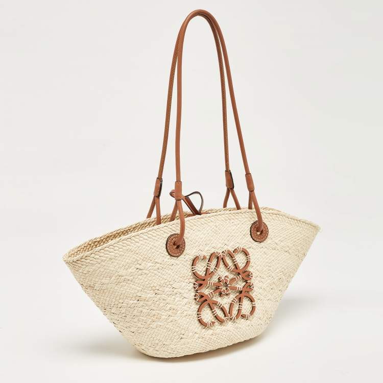 Pre Owned Loewe Cream/Brown Woven Raffi and Leather Small Anagram Basket Bag
