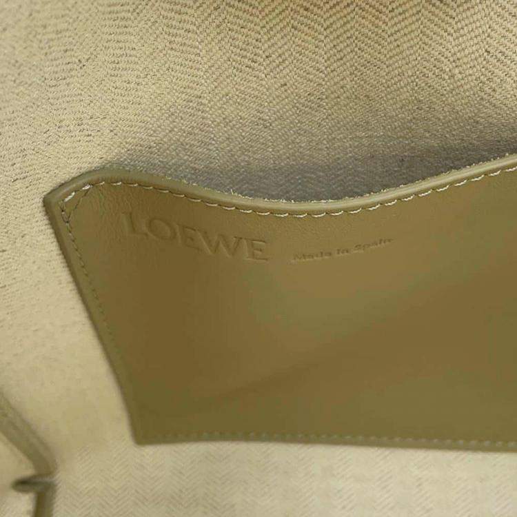 Pre Owned Loewe Ecru Canvas Size Medium Font Tote Bag