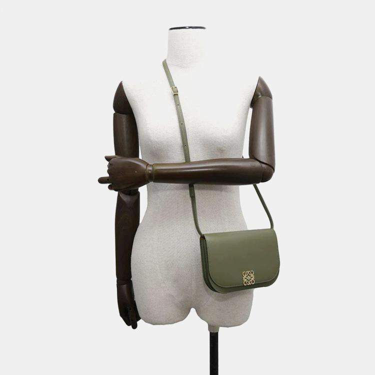 Pre Owned Loewe Green Leather Goya Accordion Shoulder Bag 