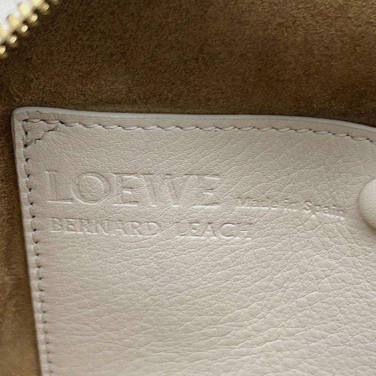 Pre Owned Loewe Amazonas White/Brown Leather Size 16