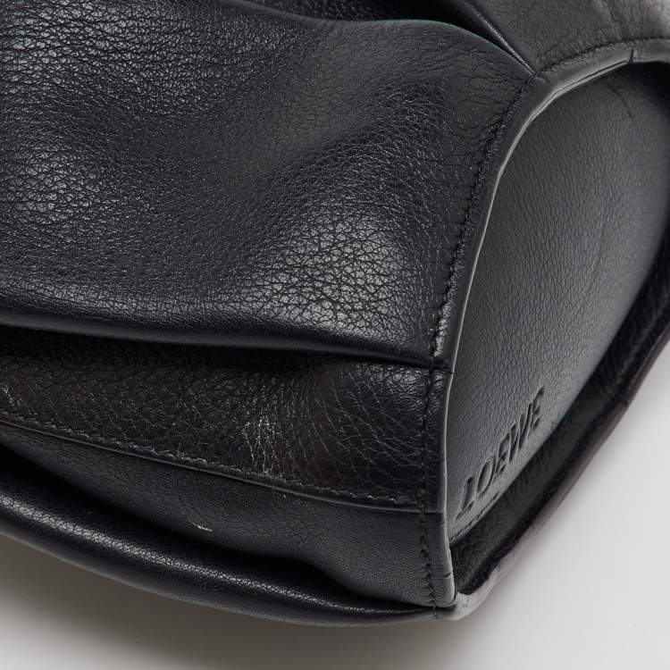 Pre Owned Loewe Black Leather Mini Striped Elephant Crossbody Bag