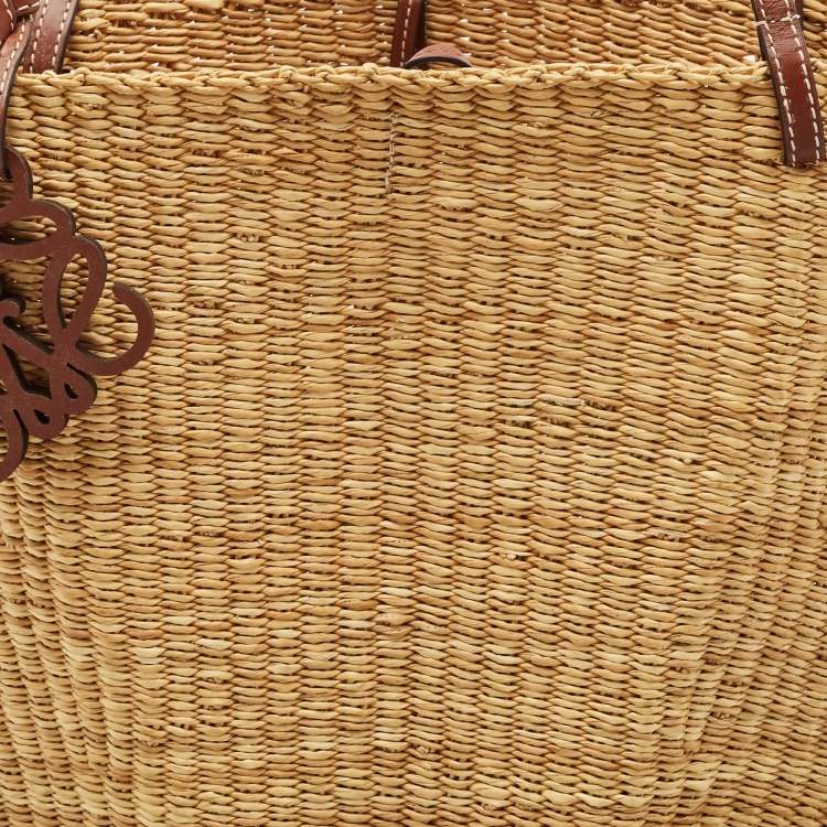 Pre Owned Loewe Natural/Tan Woven Raffia Shell Basket Bag