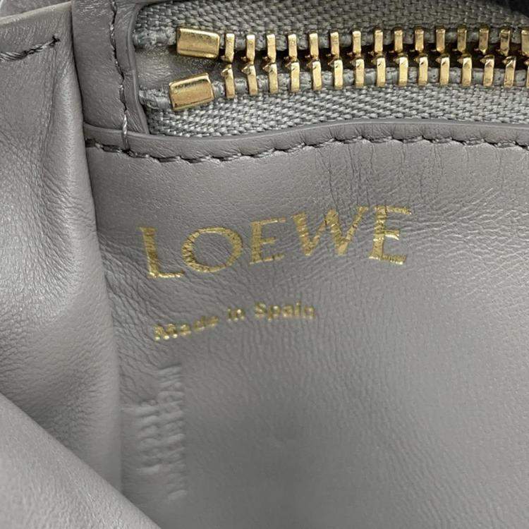 Pre Owned Loewe Pearl Grey Lambskin Goya Puffer Shoulder Bag 