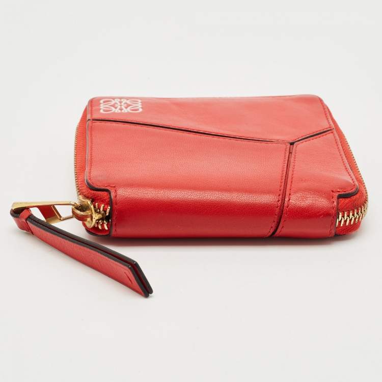 Pre Owned Loewe Red Leather Puzzle Zip Compact Wallet