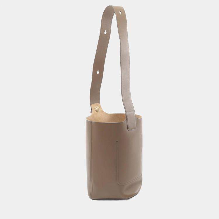 Pre Owned Loewe Pebble Medium Brown Leather Bucket Bag 