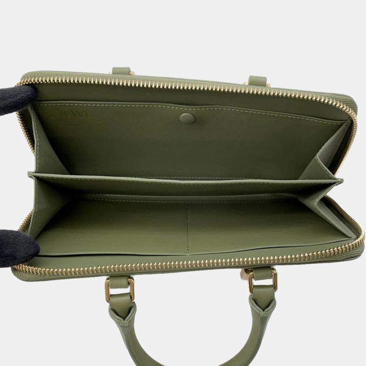 Pre Owned Loewe Amazona Green Leather Shoulder Bag
