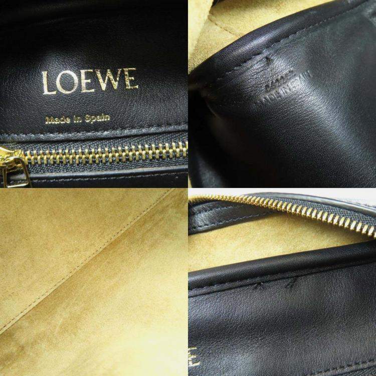 Pre Owned Loewe Amazona 19 Black Canvas Shoulder Bag