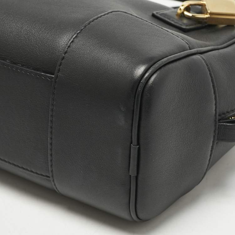 Pre Owned Loewe Black Leather Amazona 16 Satchel