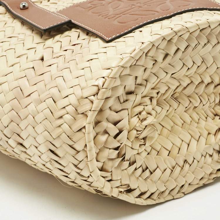 Pre Owned Loewe Brown/Cream Raffia and Leather Small Basket Tote