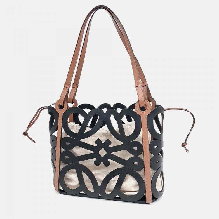 Pre Owned Loewe Leather Anagram Cutout Shoulder Bag