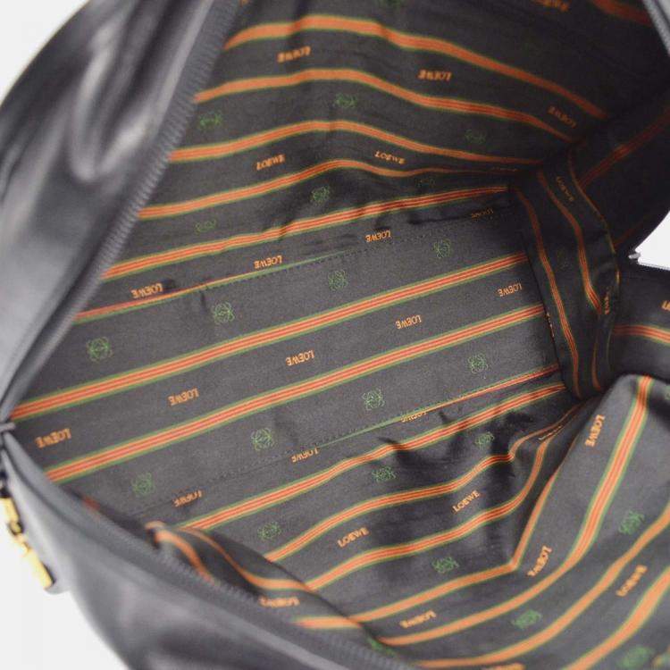 Pre Owned Loewe Amazona 32 Black Leather Handbag