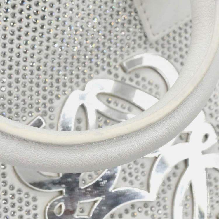Pre Owned Loewe Amazona 28 White Leather Sequins Handbag