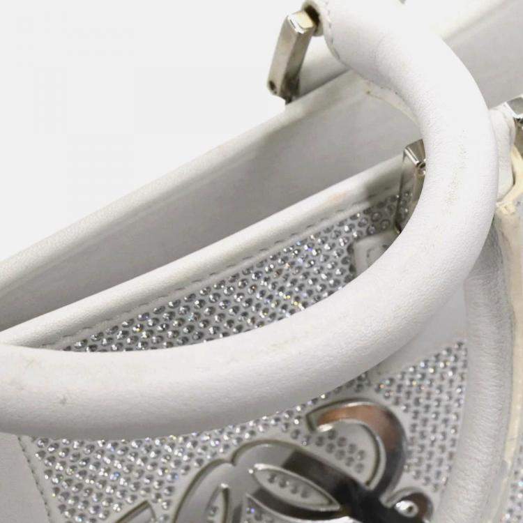 Pre Owned Loewe Amazona 28 White Leather Sequins Handbag