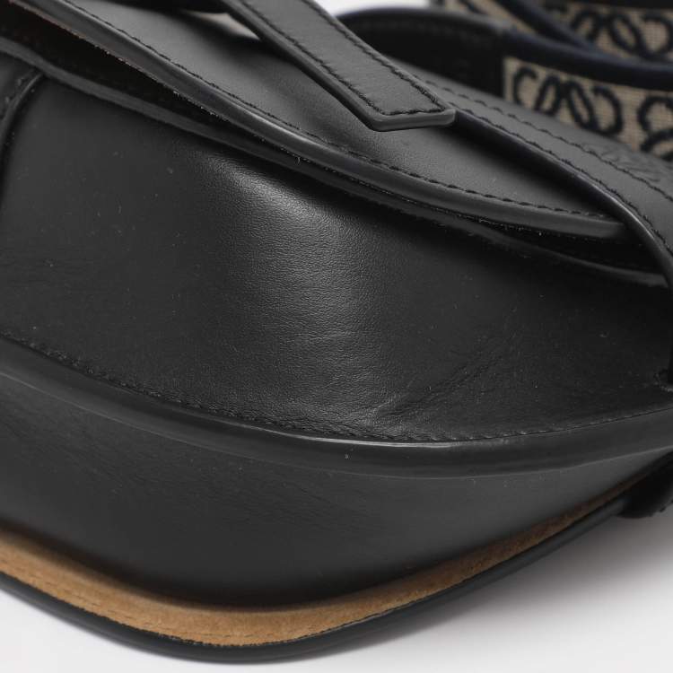 Pre Owned Loewe Black Leather Mini Gate Crossbody Bag