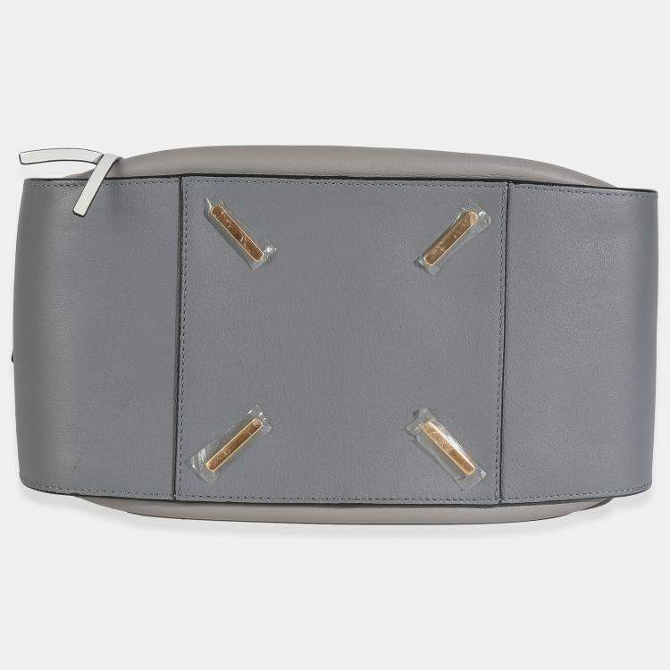 مملوكة مسبقًا Loewe Grey Black Calfskin Medium Hammock Shoulder Bag