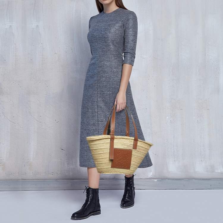 Pre Owned Loewe Tan/Natural Palm Leaf and Leather Medium Basket Tote