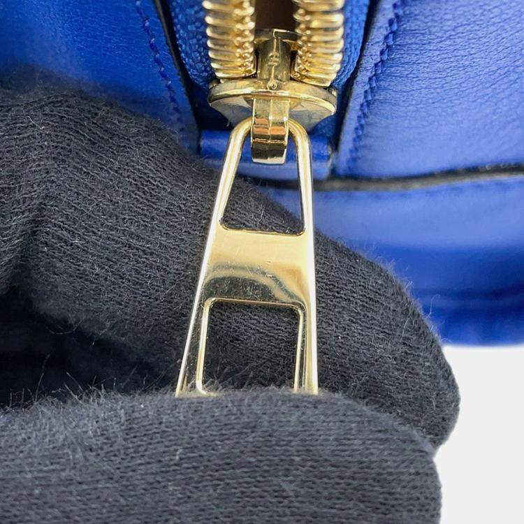 Pre Owned Loewe Amazonas Blue Leather Size 23