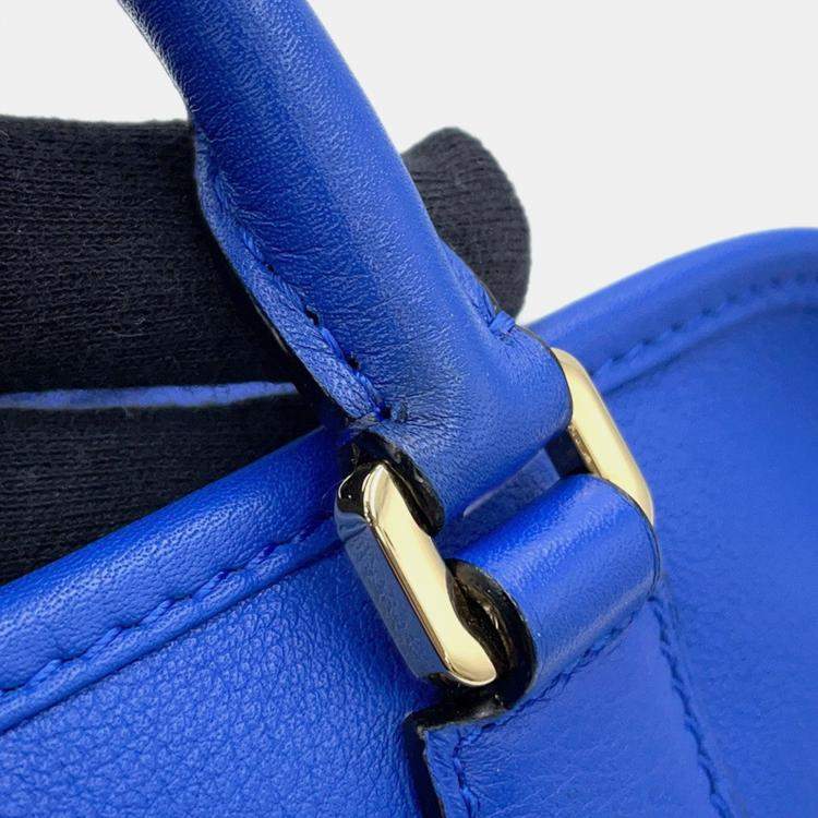 Pre Owned Loewe Amazonas Blue Leather Size 23