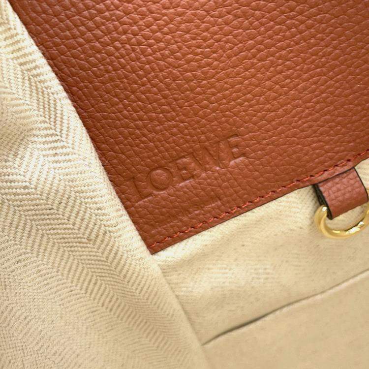 Pre Owned Loewe Hammock Rusty Calf Leather Size Small